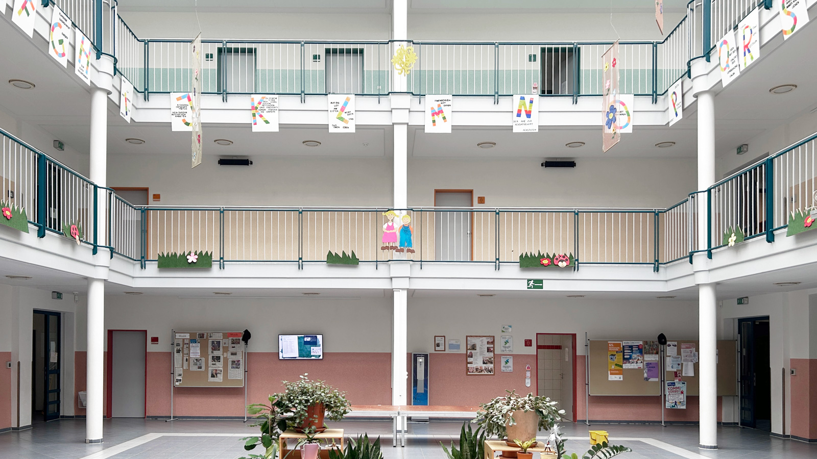 Foyer der Heinrich-Heine-Schule